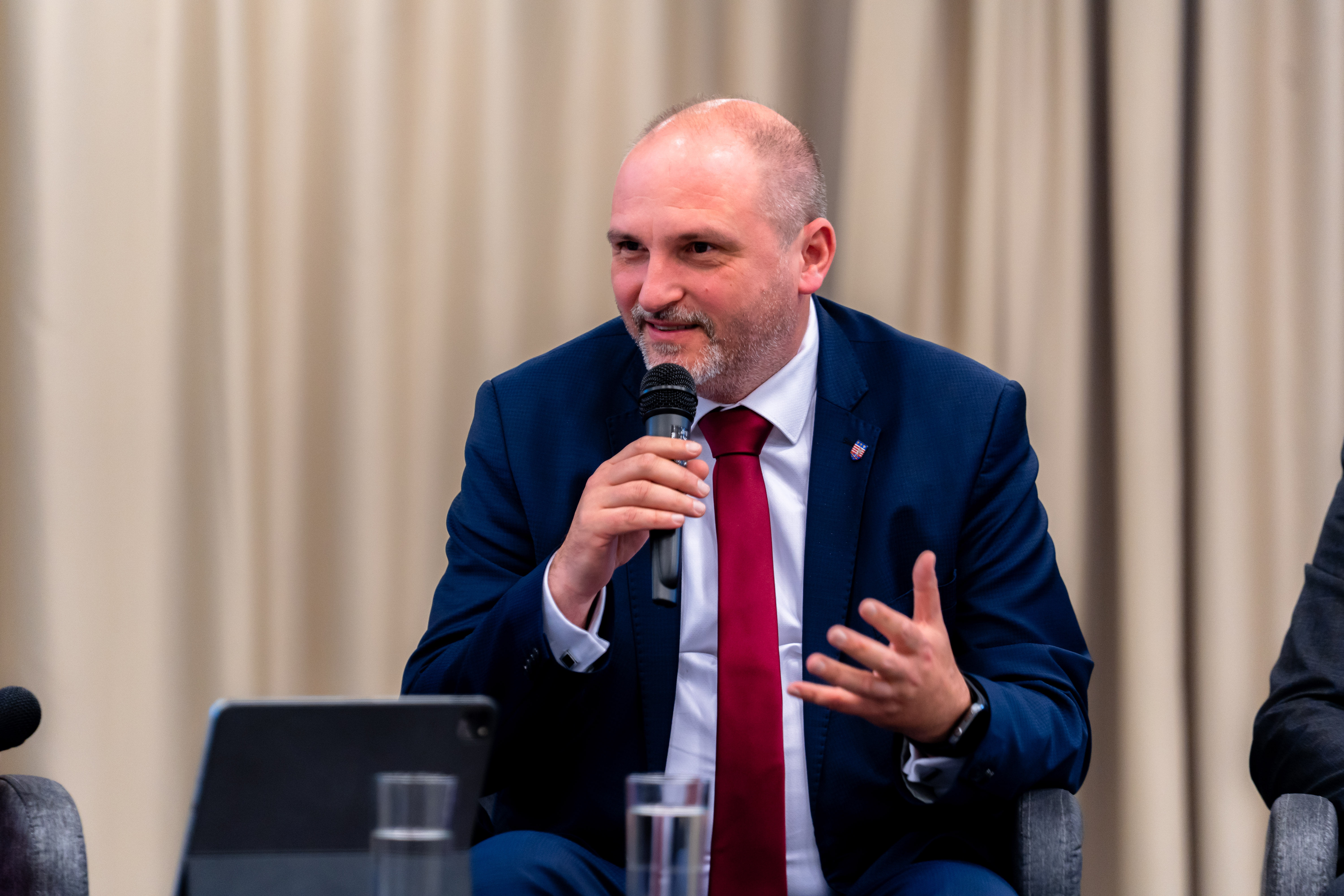 Konferencia - Sport a spolocnost - diskusia-7